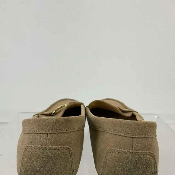 MICHAEL Kors MK Designer Beige Suede Slip-On Loafers Flats Size 8.5 - Picture 4 of 6
